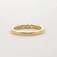 18CT YG EMERALD & DIAMOND HALF ETERNITY RING