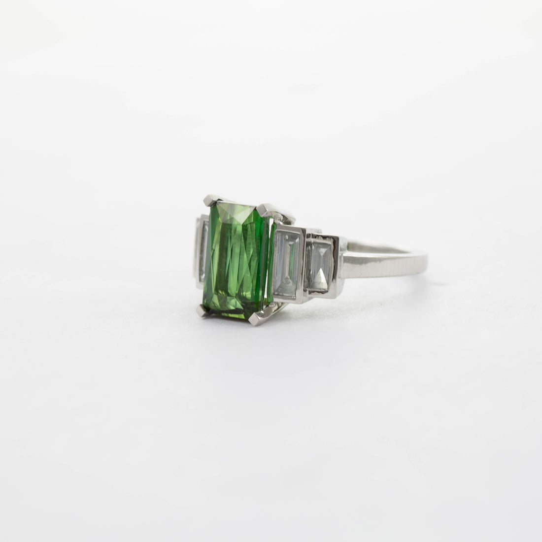 PLATINUM GREEN TOURMALINE & BAGUETTE DIAMOND RING