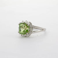 PLATINUM GREEN TOURMALINE & DIAMOND CLUSTER RING