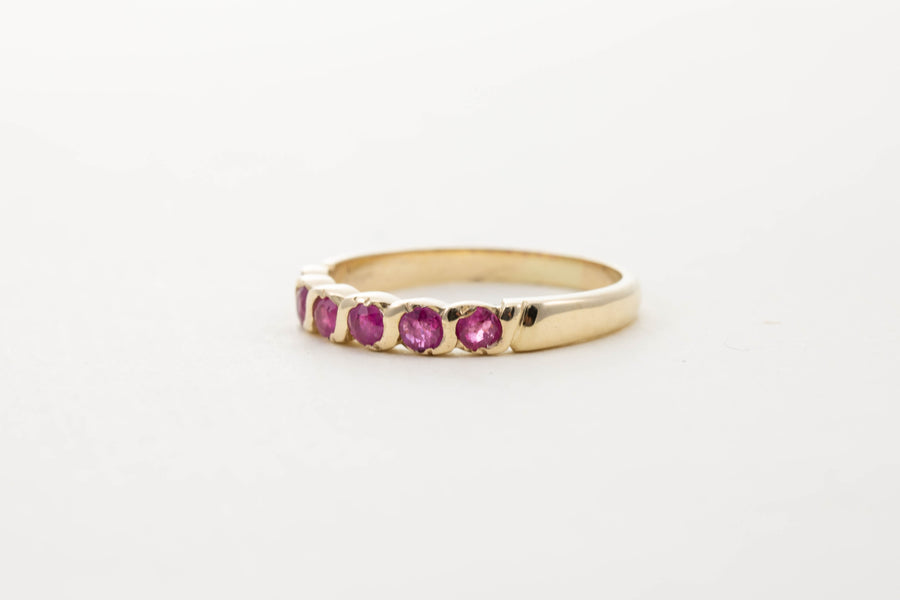 9CT YG SIX STONE RUBY TWIST HALF ETERNITY RING