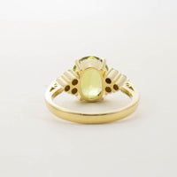 18CT YG CHRYSOBERYL WITH DIAMOND SHOULDERS