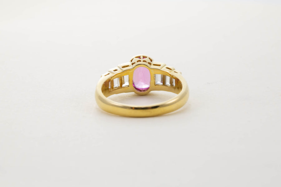 18CT YG PINK AND WHITE SAPPHIRE RING