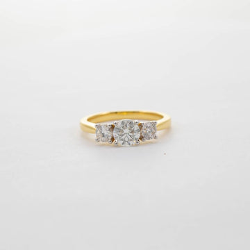 18CT YG DIAMOND THREE STONE RING