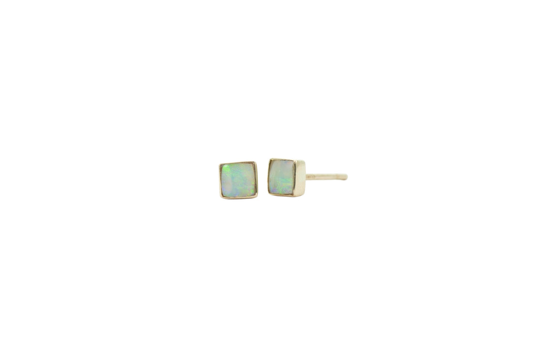 Kite-Shaped Stud Earring