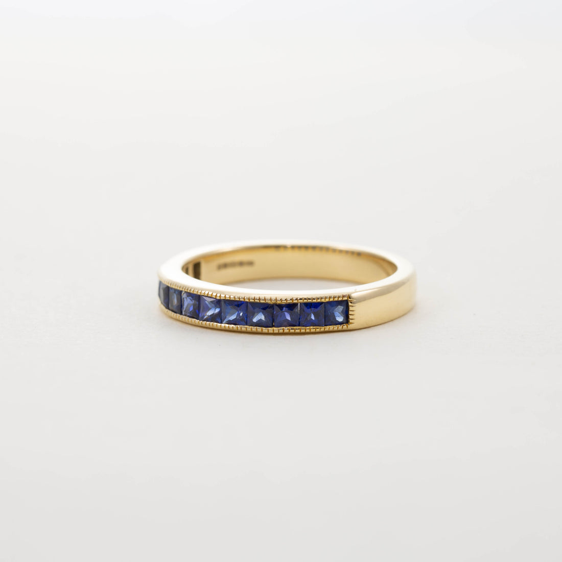 18ct YG Princess cut Sapphire Half Eternity Ring 0.85CT