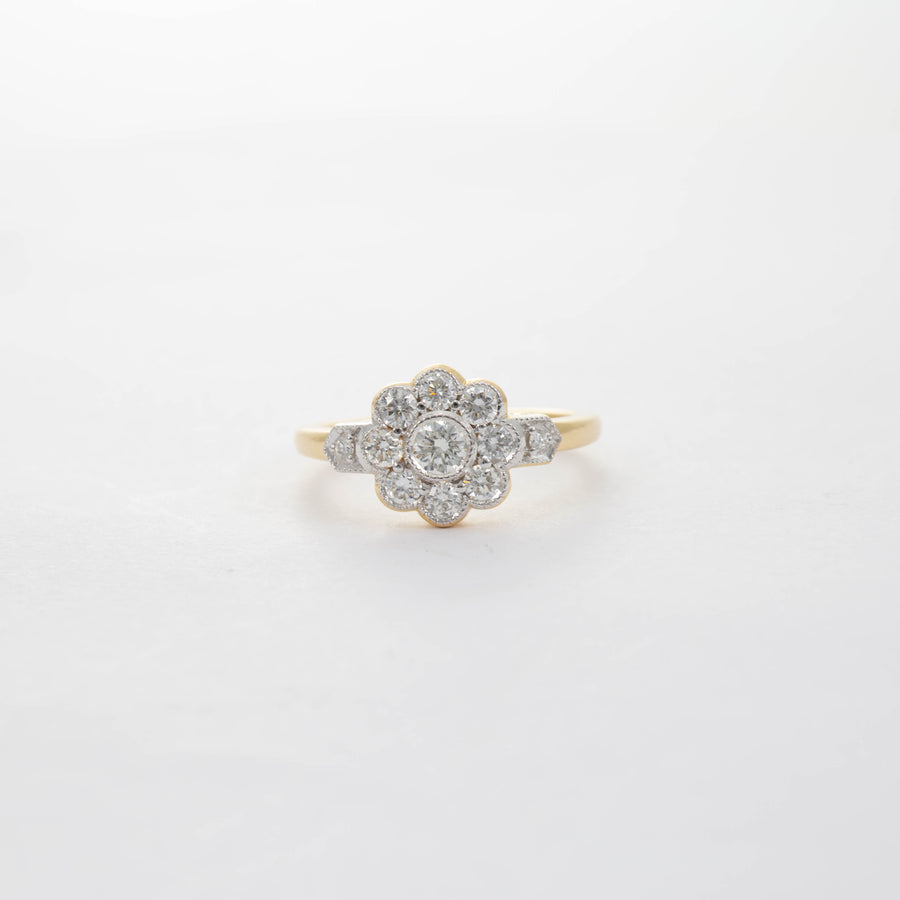 18CT YG DIAMOND DAISY CLUSTER RING