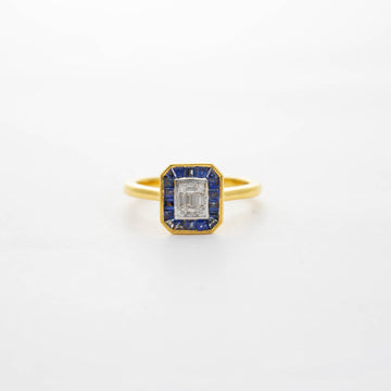 18CT YG SAPPHIRE & DIAMOND CLUSTER RING