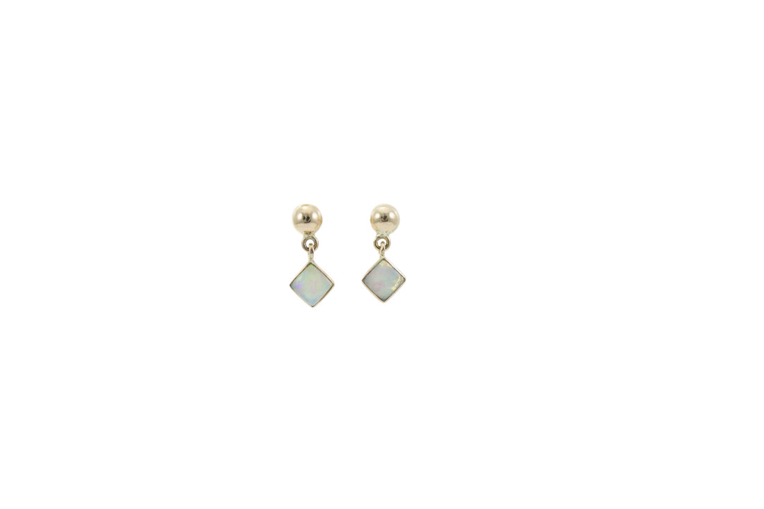 Small Kite-Shaped Drop Earring