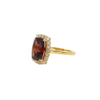 18CT YG RECTANGULAR GARNET & DIAMOND CLUSTER RING