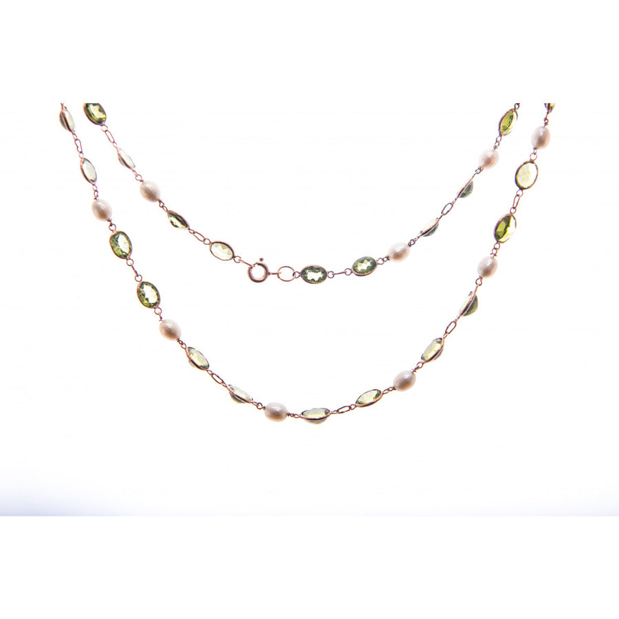 Line Necklace with Pearls