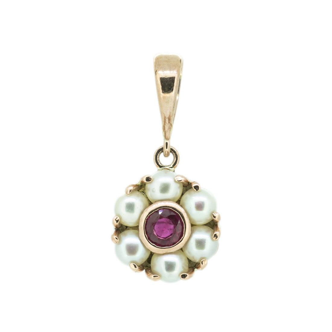 Circular Pearl Cluster Pendant