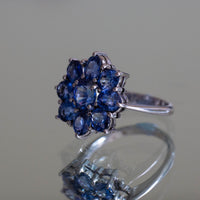 18ct WG Sapphire Cluster Ring