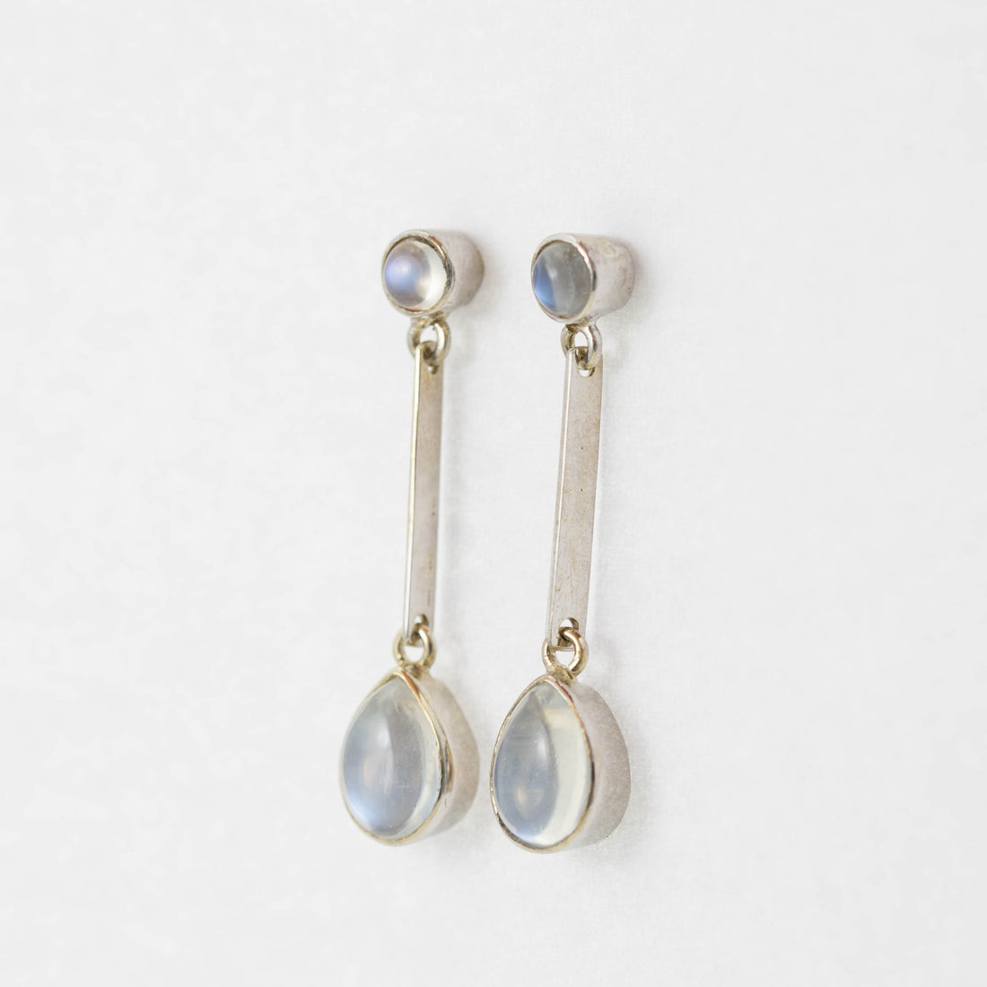 Stud, Bar & Teardrop Earrings