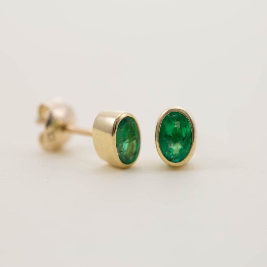 Small Oval Stud Earrings