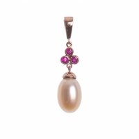 Teardrop & Pearl Trefoil Pendant