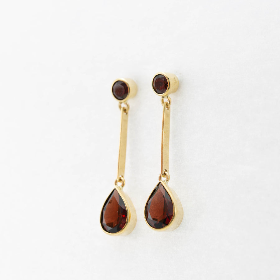 Stud, Bar & Teardrop Earrings